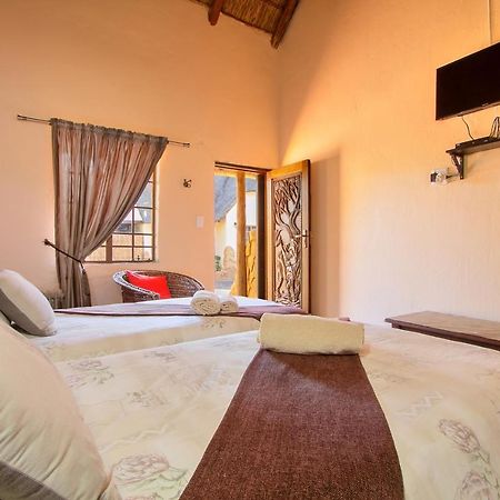 All Over Africa Guest House Kempton Park Luaran gambar
